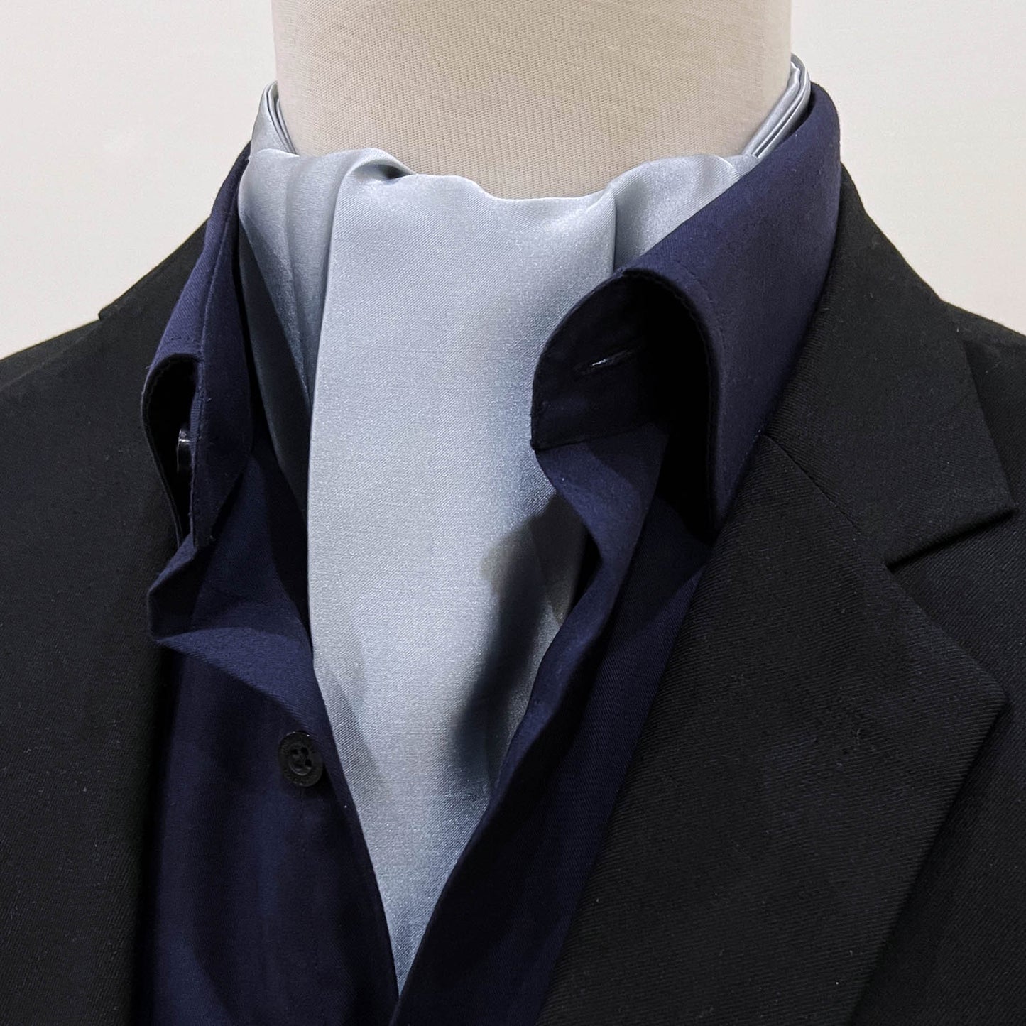 Metallic Grey - Silk Men Ascot