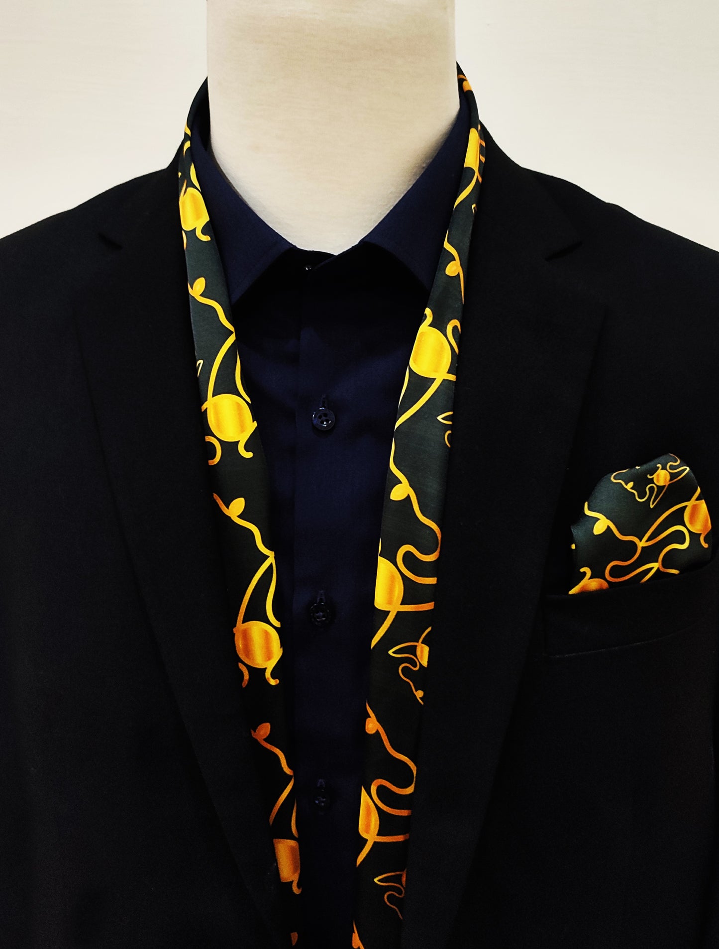 Golden Mirage Pattern Silk Scarf And Pocket Square Set