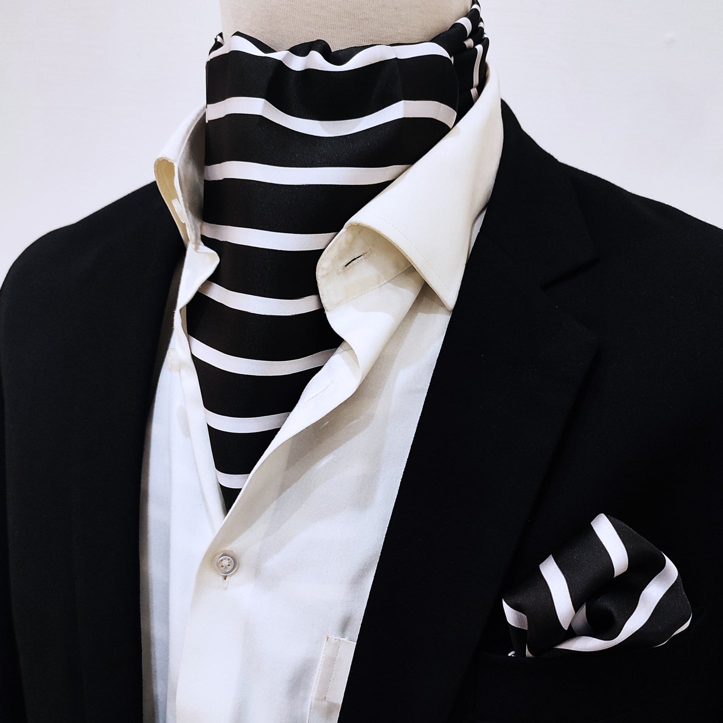Black with White - Silk Men Ascot and Pocket Square Set