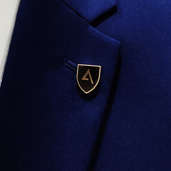 CLASSIC KNIGHT SHielD – Dark Brown AND GOLD LAPEL PINS
