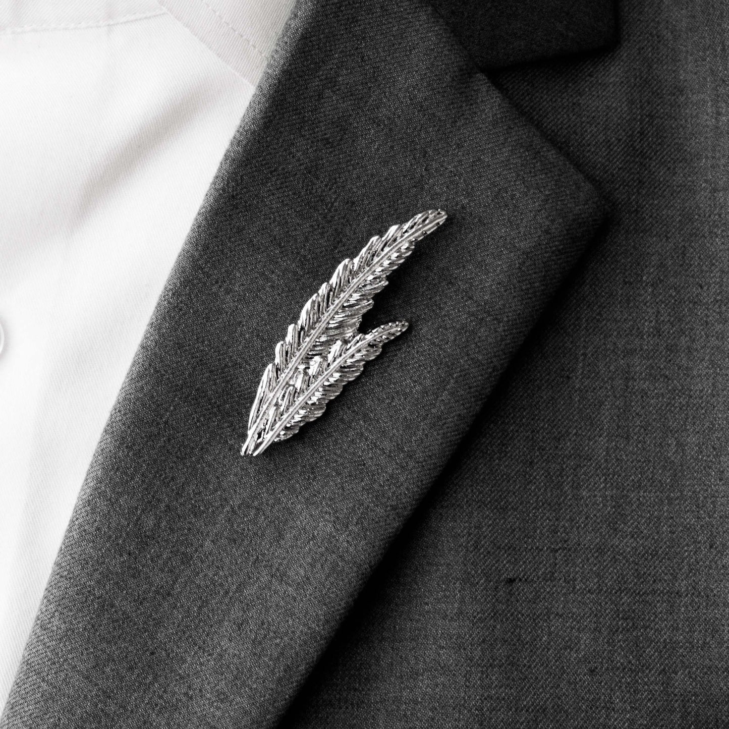 Pair Leaf – Silver Lapel Pin
