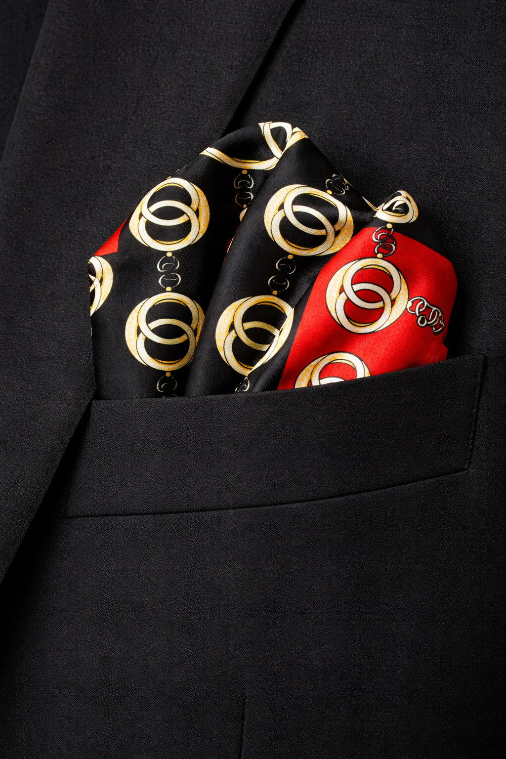 Chain Loop Red Silk Pocket Square