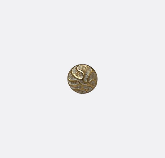 Golden Scallop Lapel Pin by Monzoro