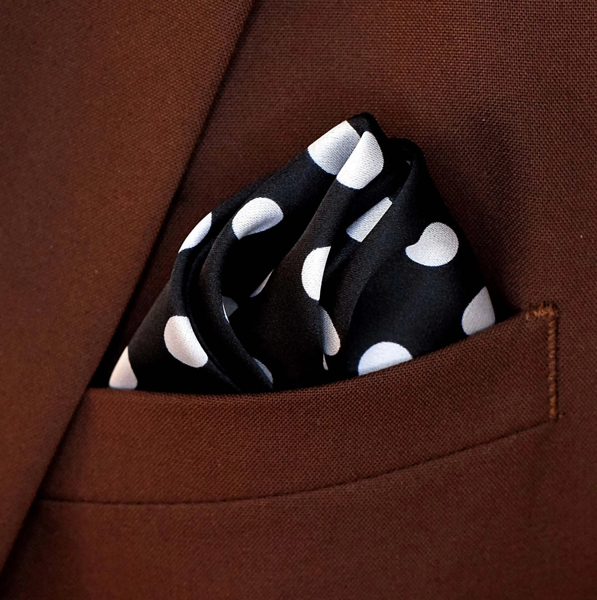 Black Base Polka - Silk Pocket Square by Monzoro – view 17