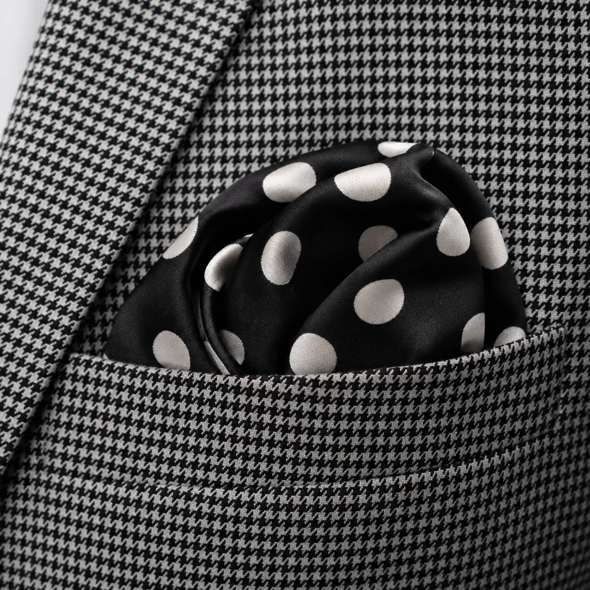 Black Base Polka - Silk Pocket Square by Monzoro – view 24
