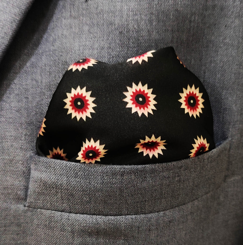 Black & Gold Reversible Silk Pocket Square by Monzoro – view 10