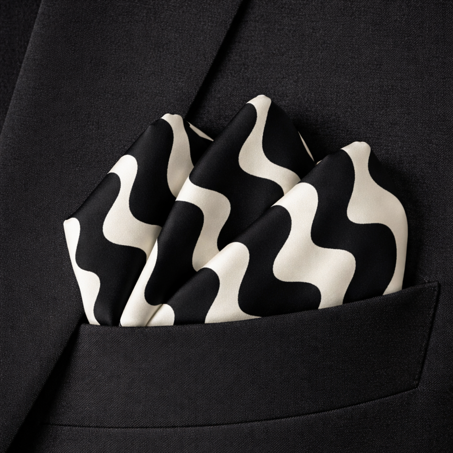 Eclipse Flow Silk Pocket Square by Monzoro – view 4