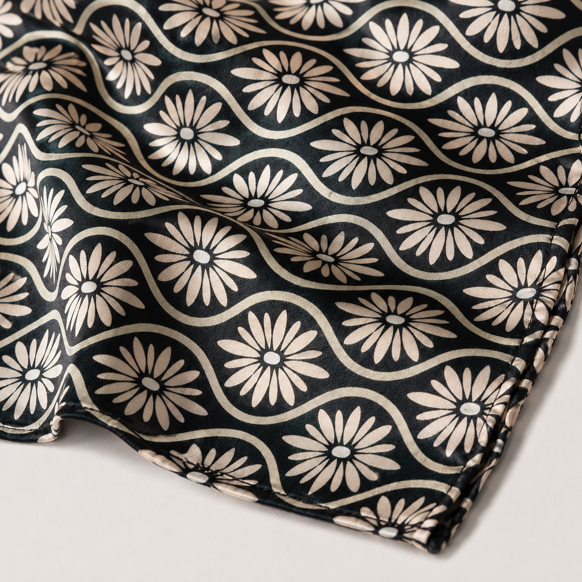 Noir Mosaic Silk Pocket Square by Monzoro – view 15