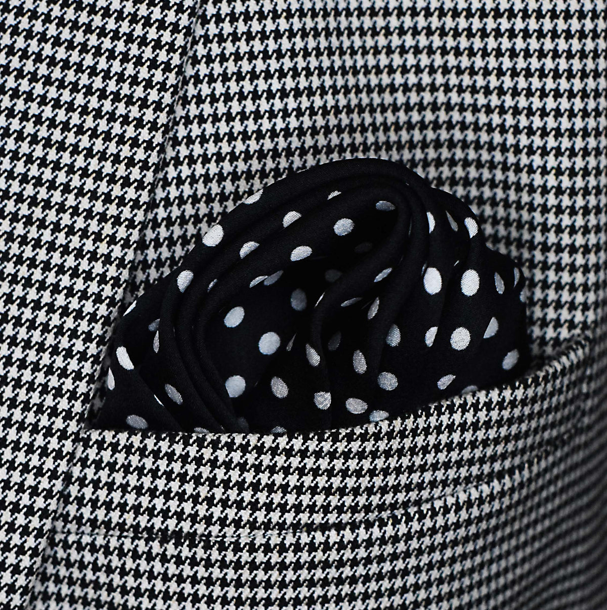 Point Black Silk Pocket Square by Monzoro – view 13