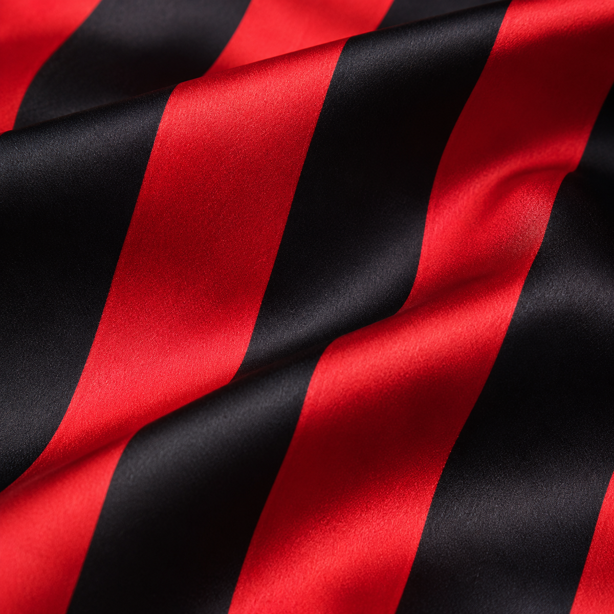 Red and Black Silk Pocket Square by Monzoro – view 11