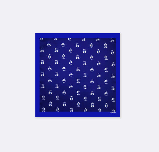 White Conifer - Silk Pocket Square by Monzoro