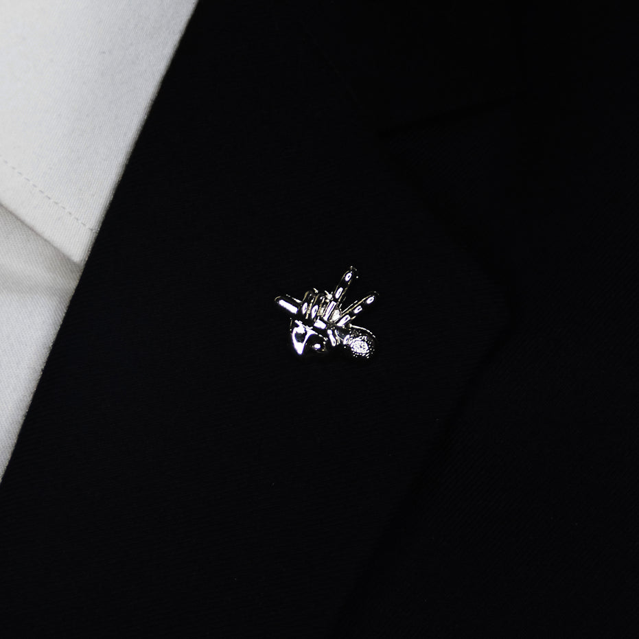The Singers Victory - Silver Lapel Pin