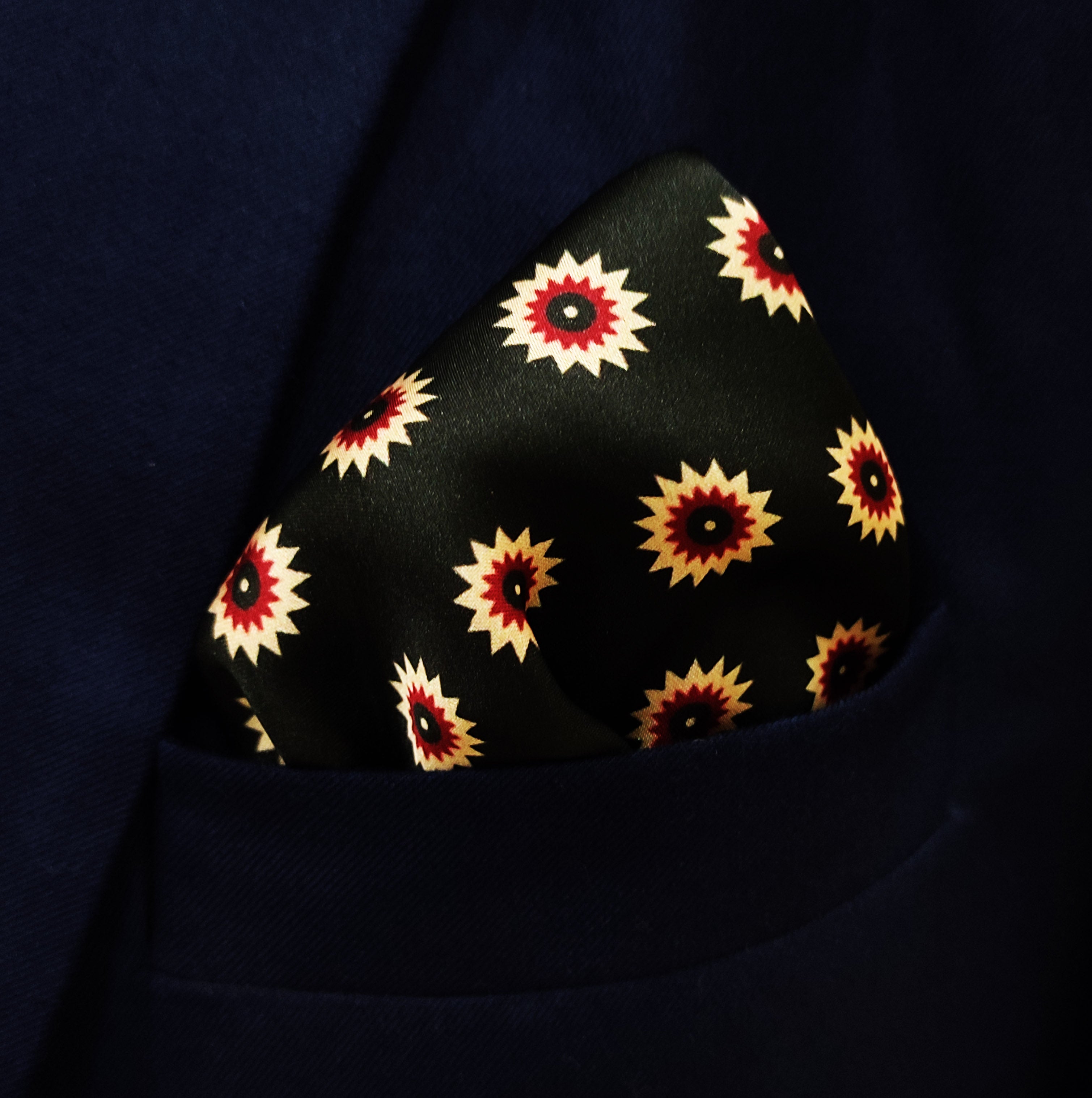 Black & Gold Reversible Silk Pocket Square by Monzoro – view 3