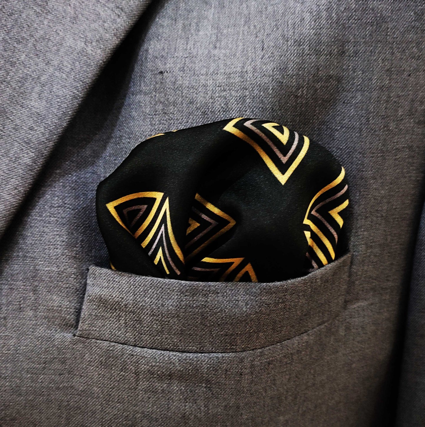 Black & Gold Geometric - Silk Pocket Square
