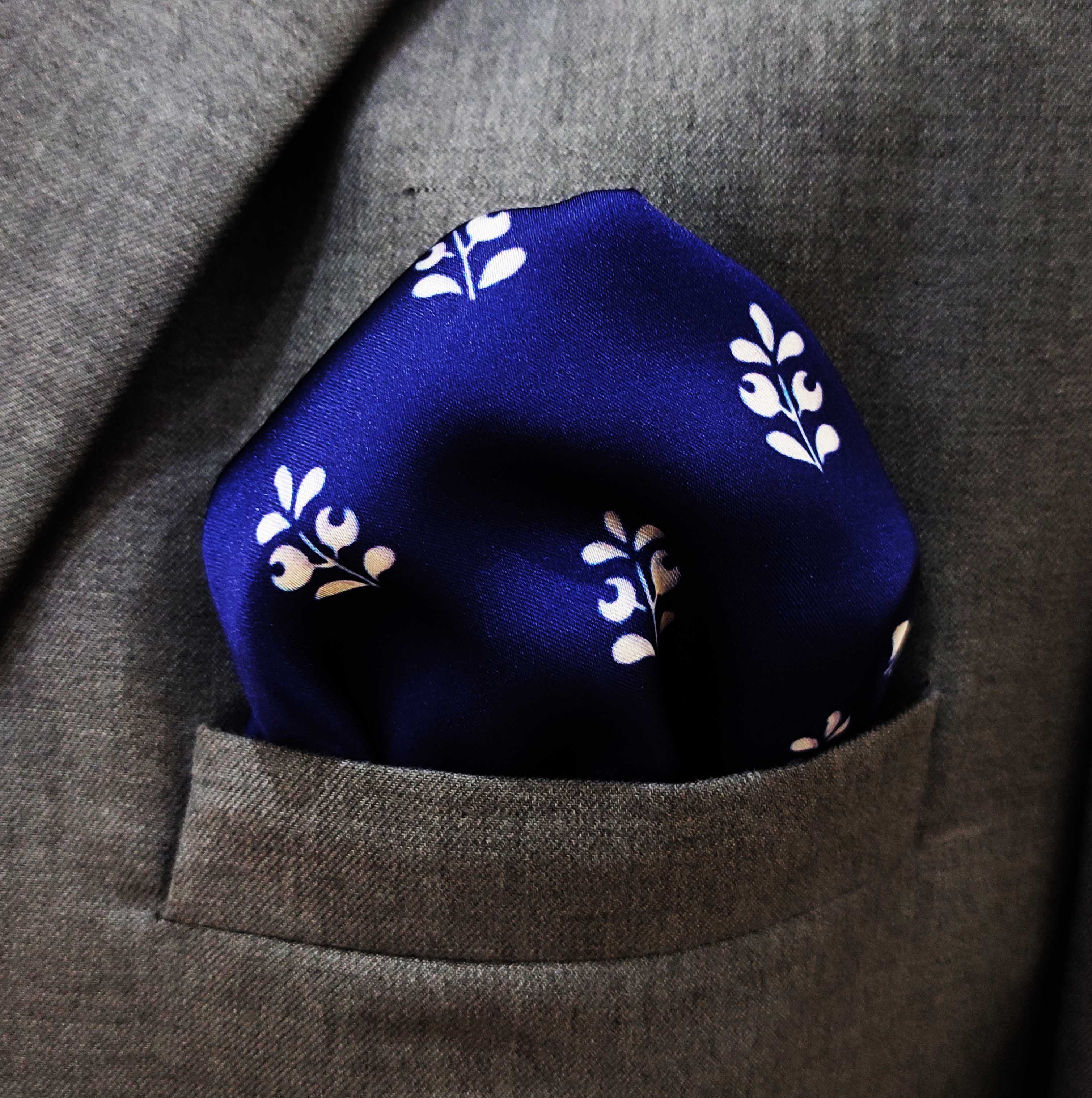 White Conifer - Silk Pocket Square by Monzoro – view 3