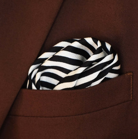 Retro Run Silk Pocket Square by Monzoro – view 4