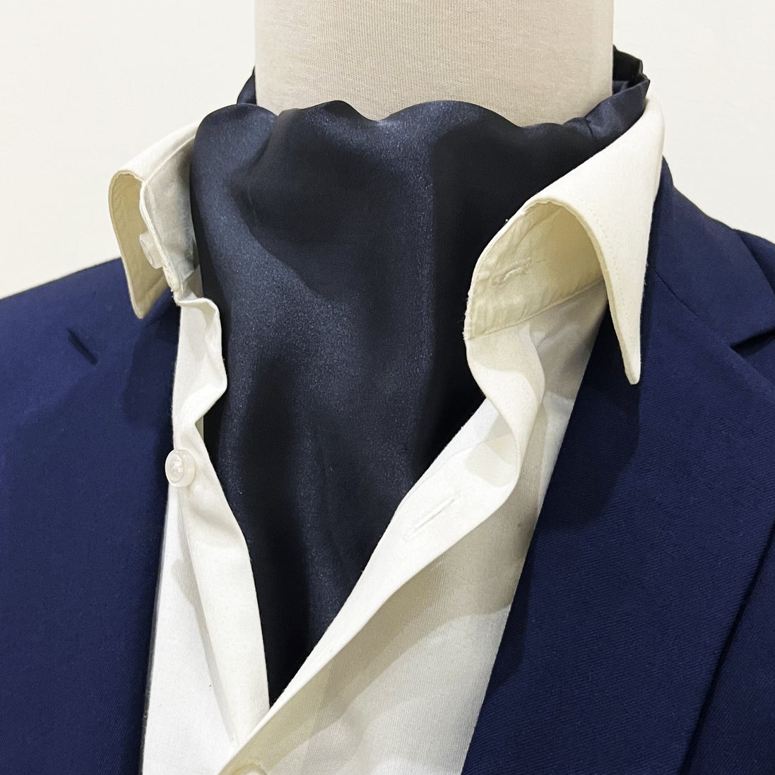 Charcoal Plain - Silk Men Ascot by Monzoro