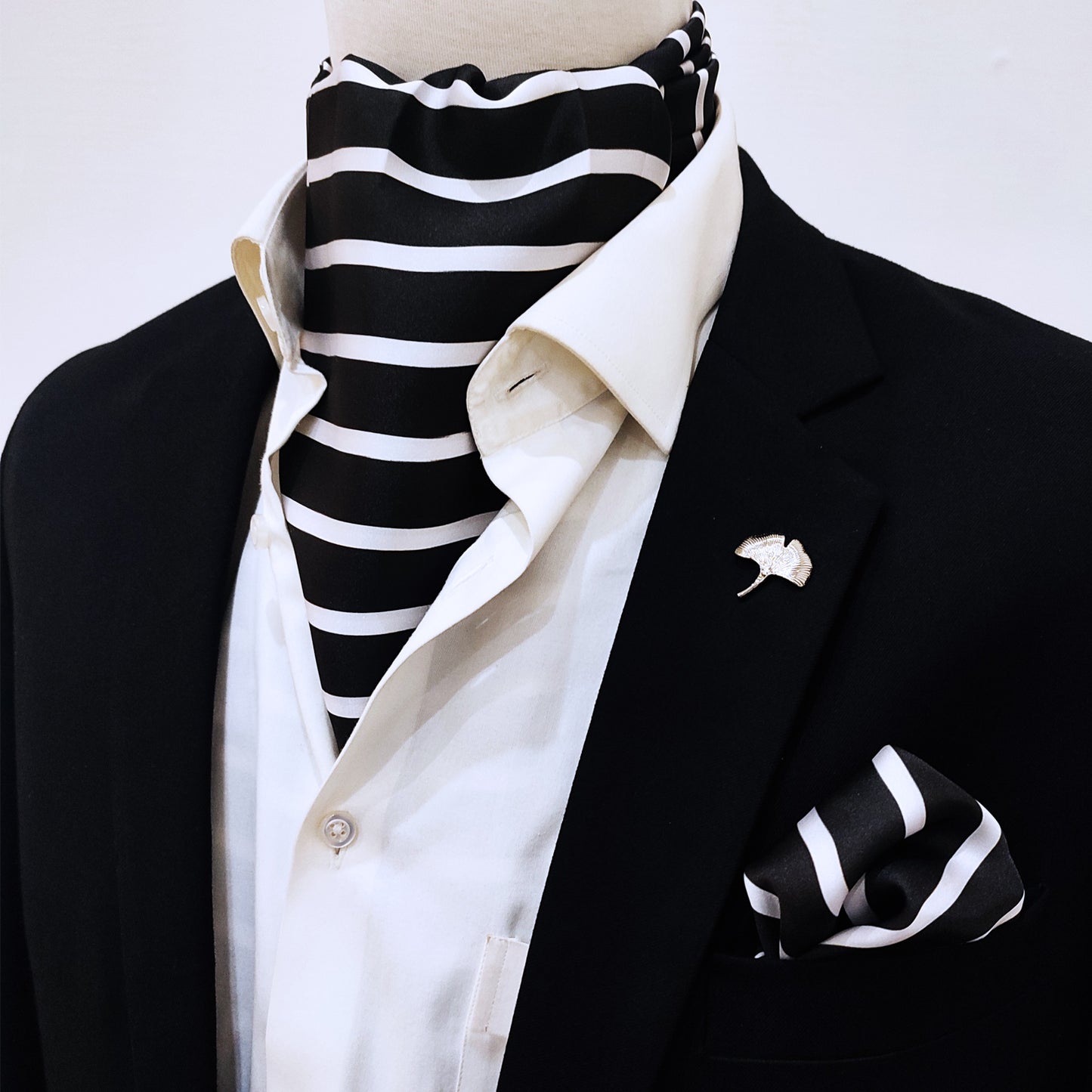 Black with White - Silk Men Ascot Set