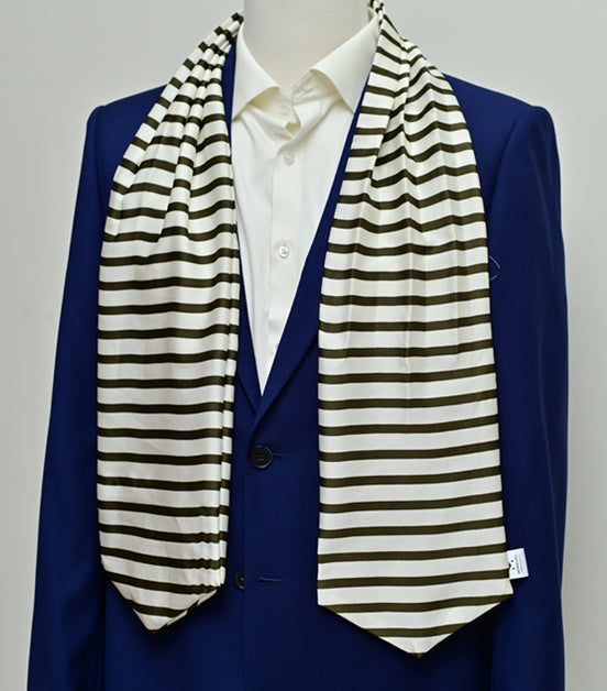 White & Green Stripes Silk Ascot by Monzoro – view 2
