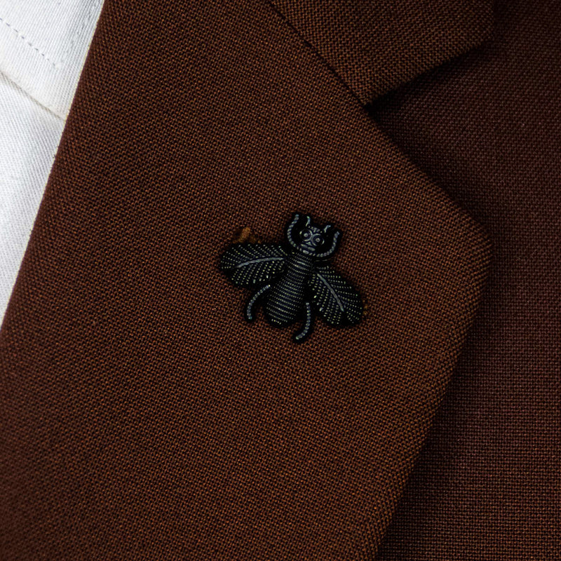 Woodland Bee – Black Metal Lapel Pins