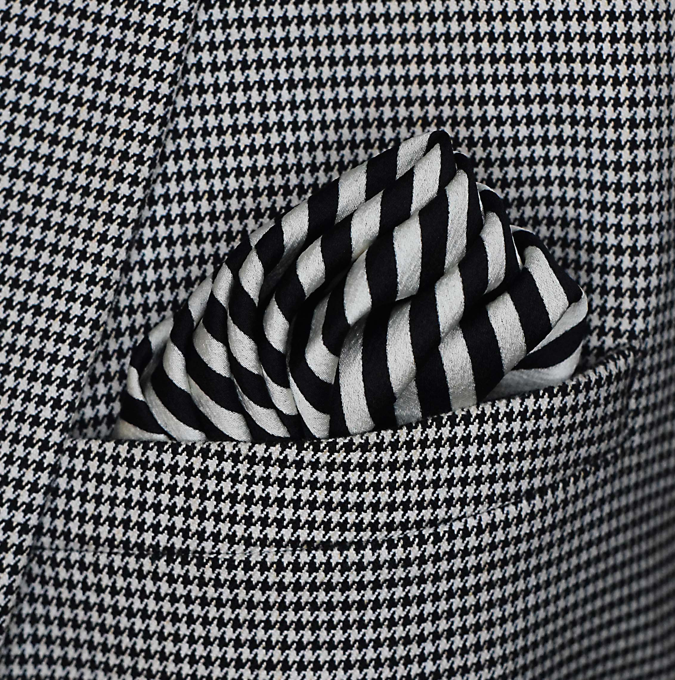 Retro Run Silk Pocket Square by Monzoro – view 6